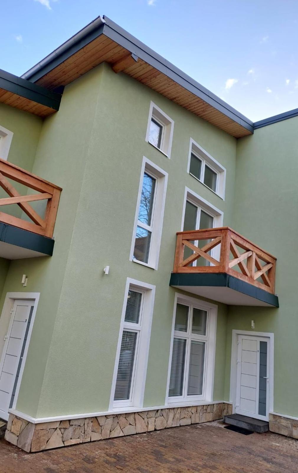 Apartamenty Szwajcarka 库多瓦-兹德鲁伊 外观 照片